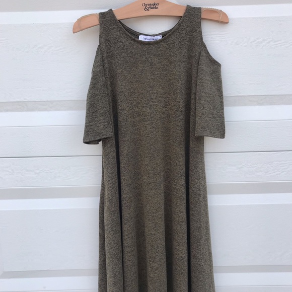 The Vanity Room Dress Size Small Green - Picture 3 of 5